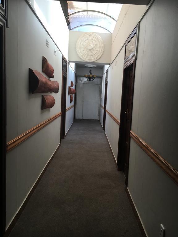 Tassili Lodge Kempton Park Esterno foto