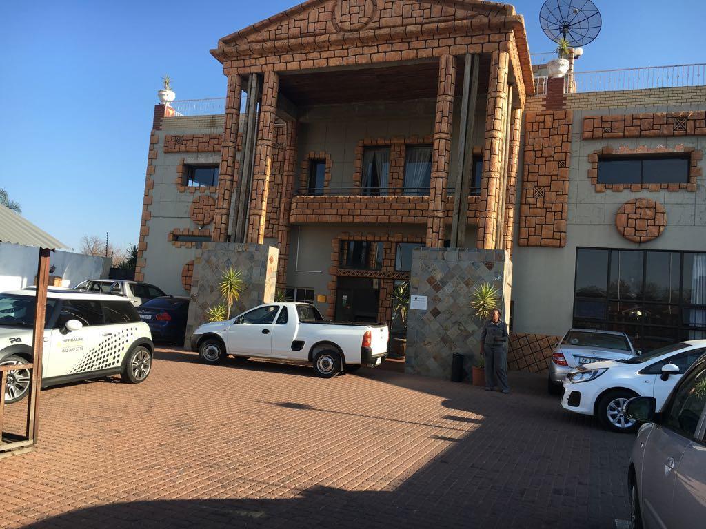 Tassili Lodge Kempton Park Esterno foto