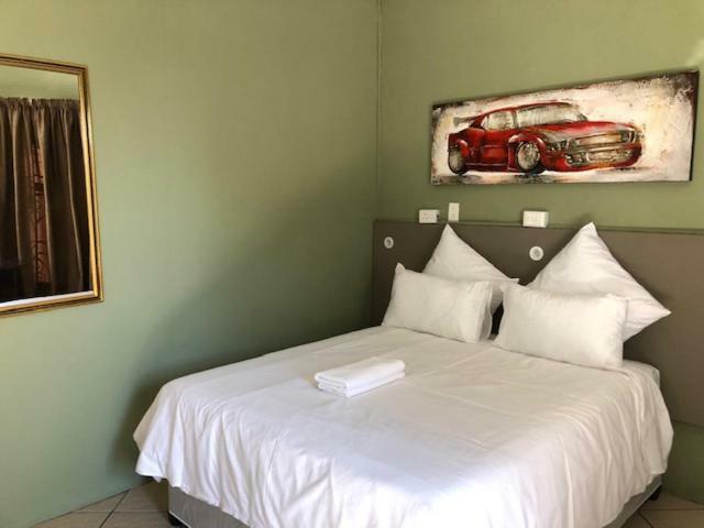 Tassili Lodge Kempton Park Esterno foto